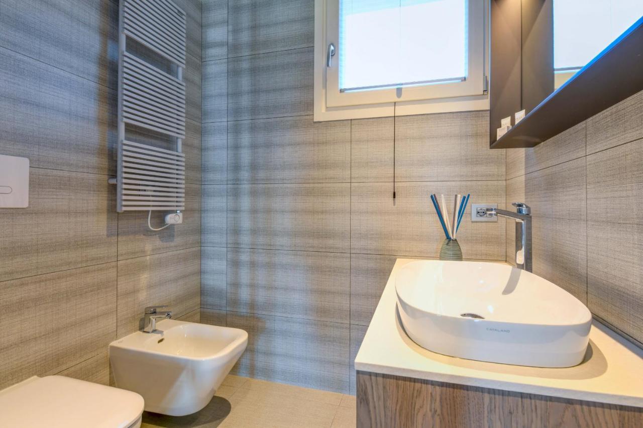 Rio Beach Apartment Ντεζεντσάνο ντελ Γκάρντα Εξωτερικό φωτογραφία